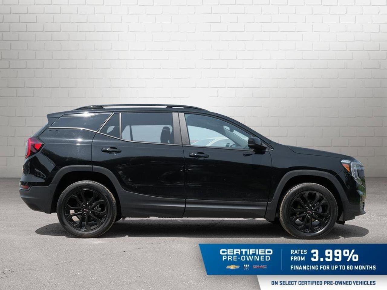 2023 GMC Terrain SLESLE ELEVATION, AWD, NAV, ROOF, HTD CLOTH, 1-OWN Photo