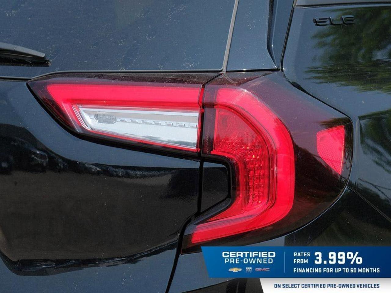 2023 GMC Terrain SLESLE ELEVATION, AWD, NAV, ROOF, HTD CLOTH, 1-OWN Photo