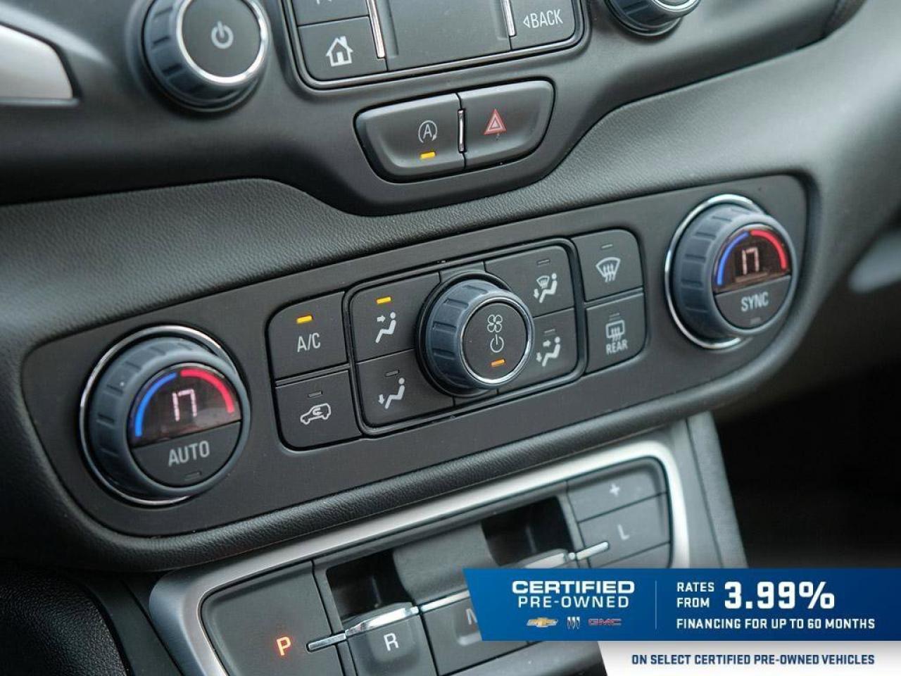 2023 GMC Terrain SLESLE ELEVATION, AWD, NAV, ROOF, HTD CLOTH, 1-OWN Photo