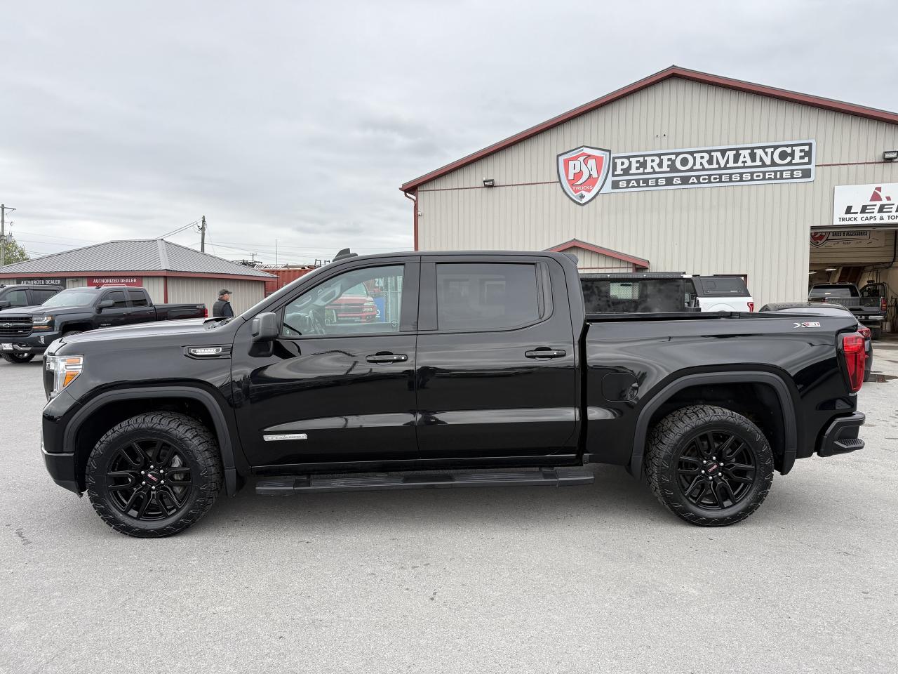 2021 GMC Sierra 1500 4WD Crew Cab 147  Elevation Photo3