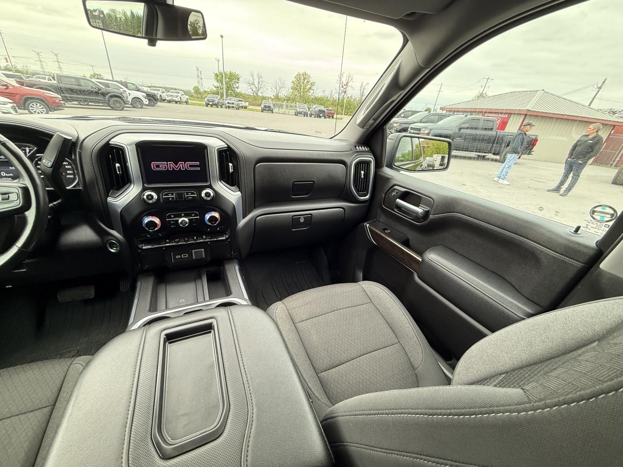 2021 GMC Sierra 1500 4WD Crew Cab 147  Elevation Photo