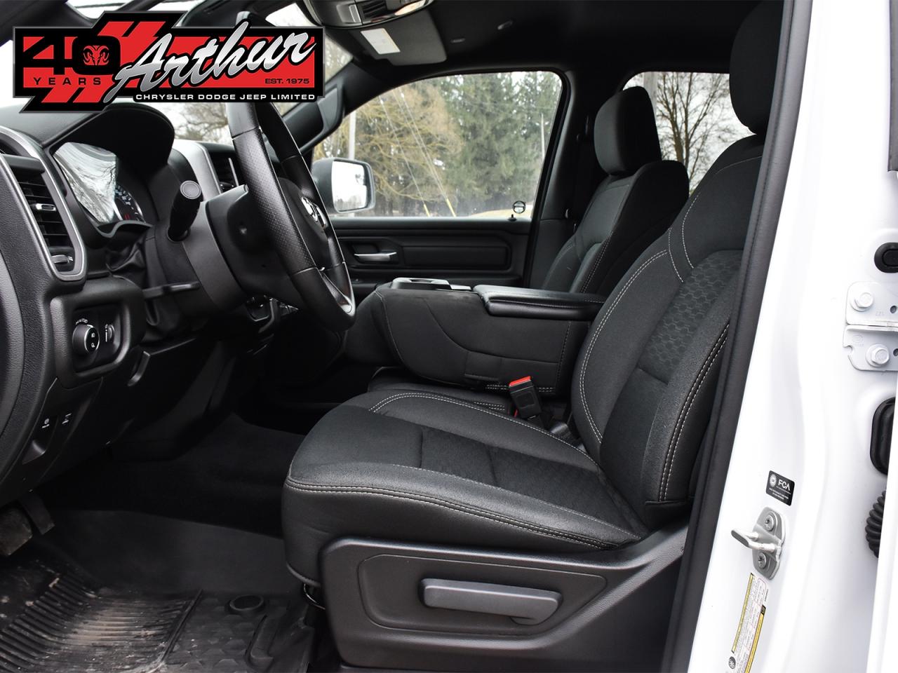 2025 RAM 1500 TRADESMAN SPORT CREW 4X4 Photo