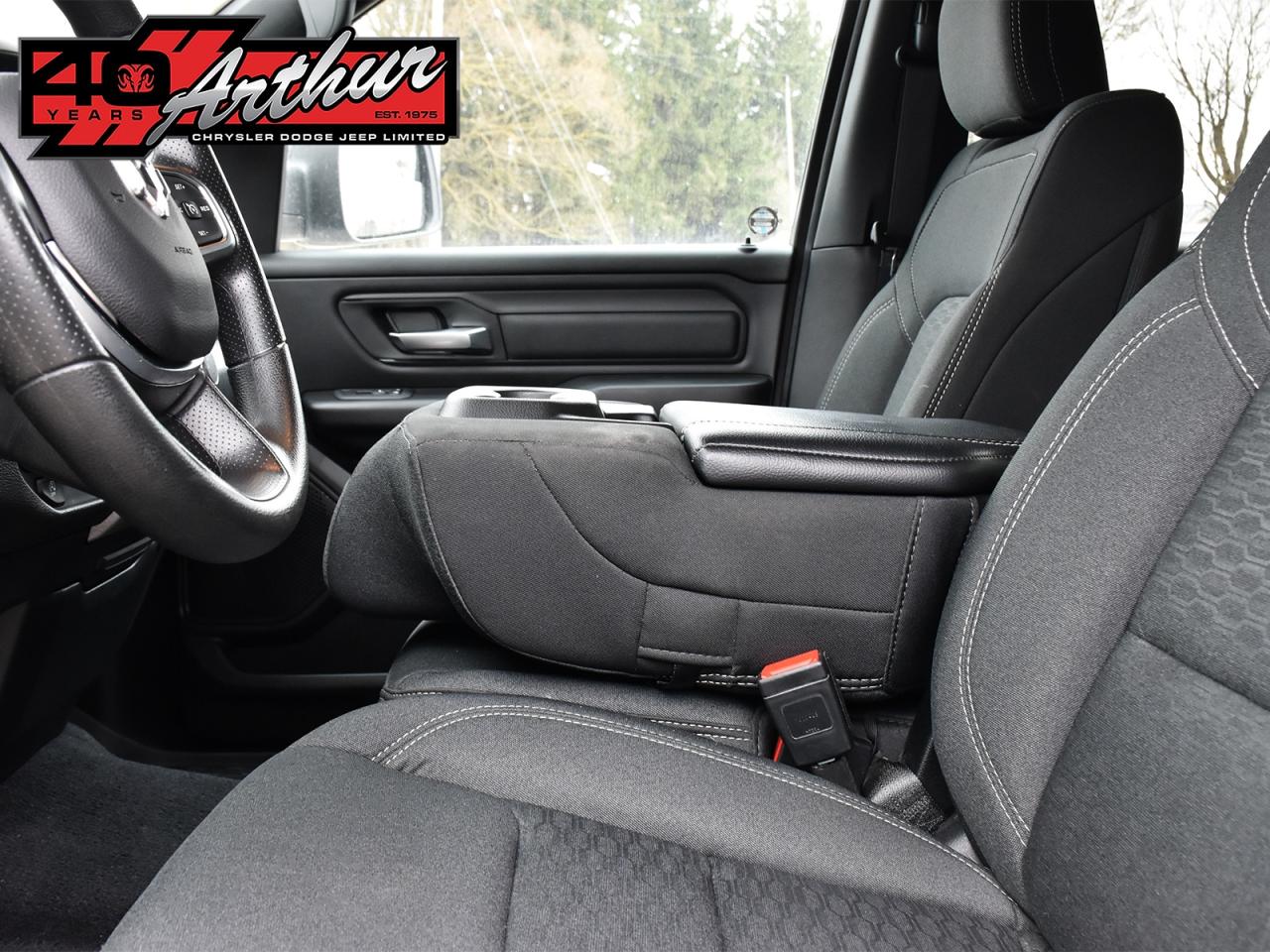 2025 RAM 1500 TRADESMAN SPORT CREW 4X4 Photo