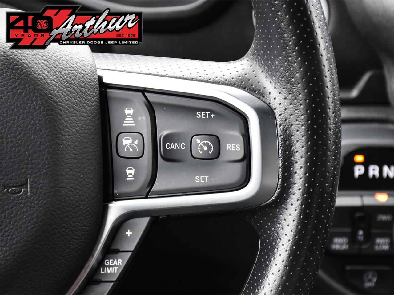 2025 RAM 1500 TRADESMAN SPORT CREW 4X4 Photo