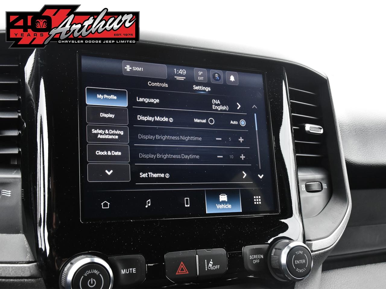 2025 RAM 1500 TRADESMAN SPORT CREW 4X4 Photo