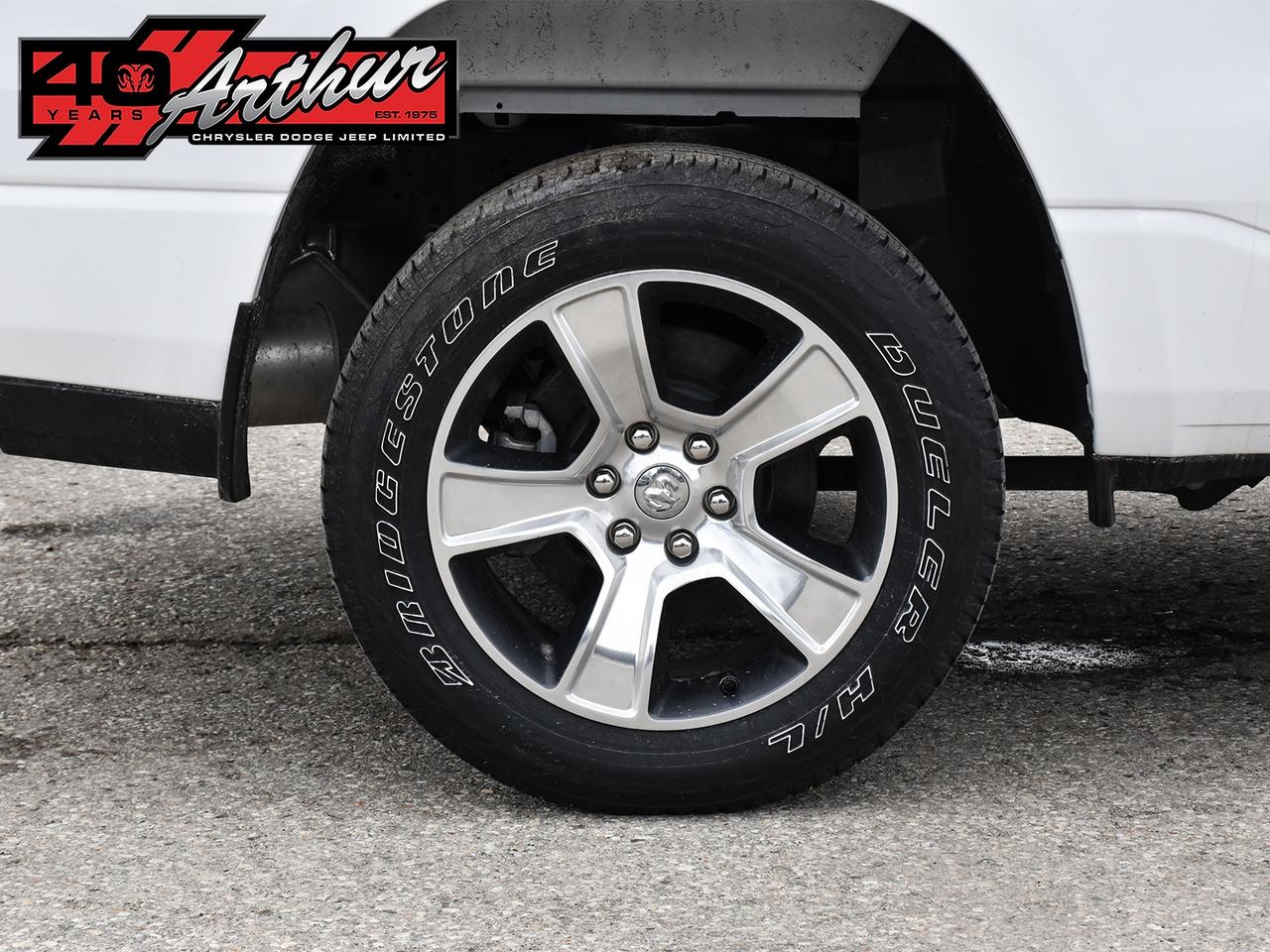 2025 RAM 1500 TRADESMAN SPORT CREW 4X4 Photo