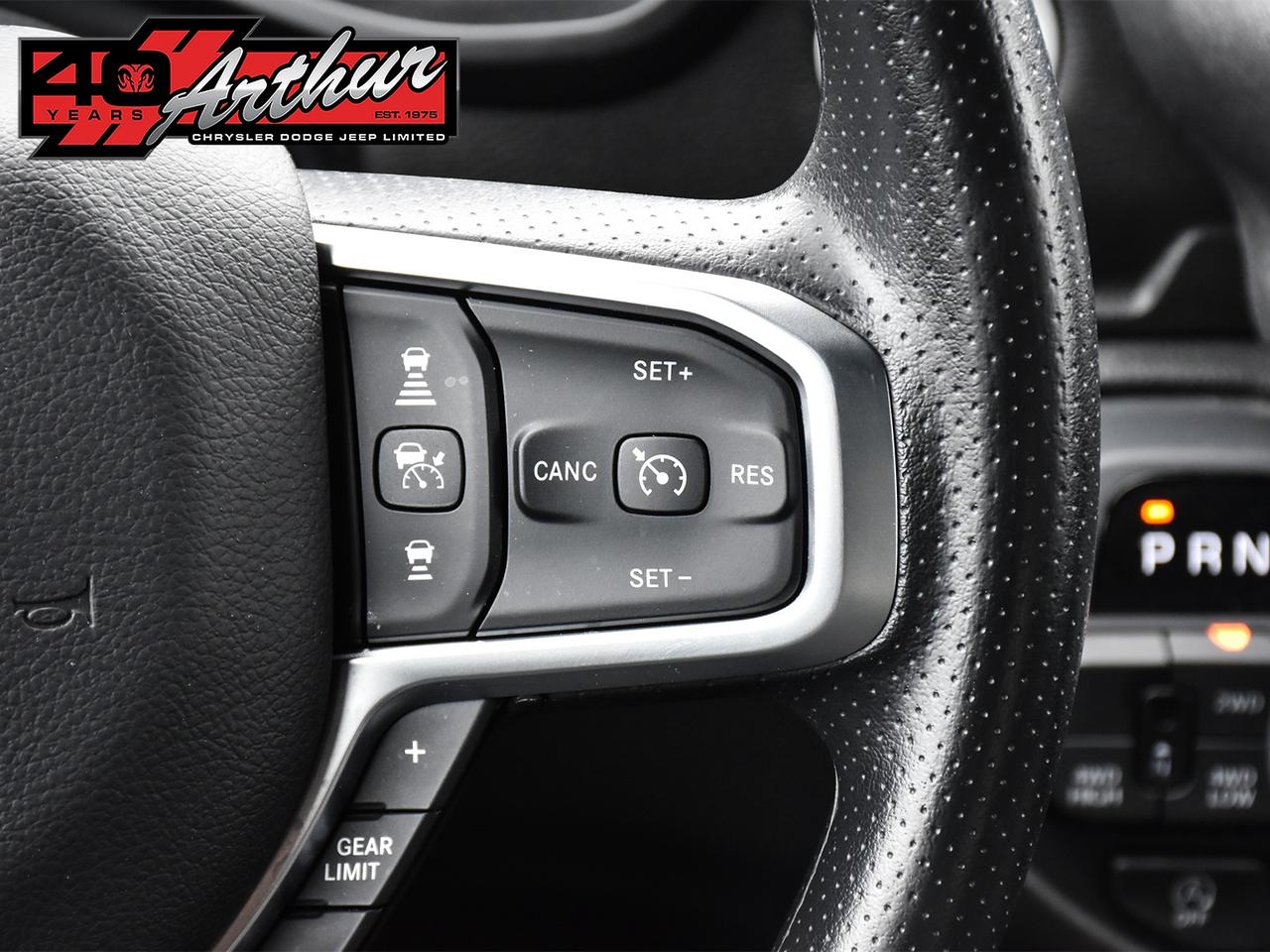 2025 RAM 1500 TRADESMAN SPORT CREW 4X4 Photo