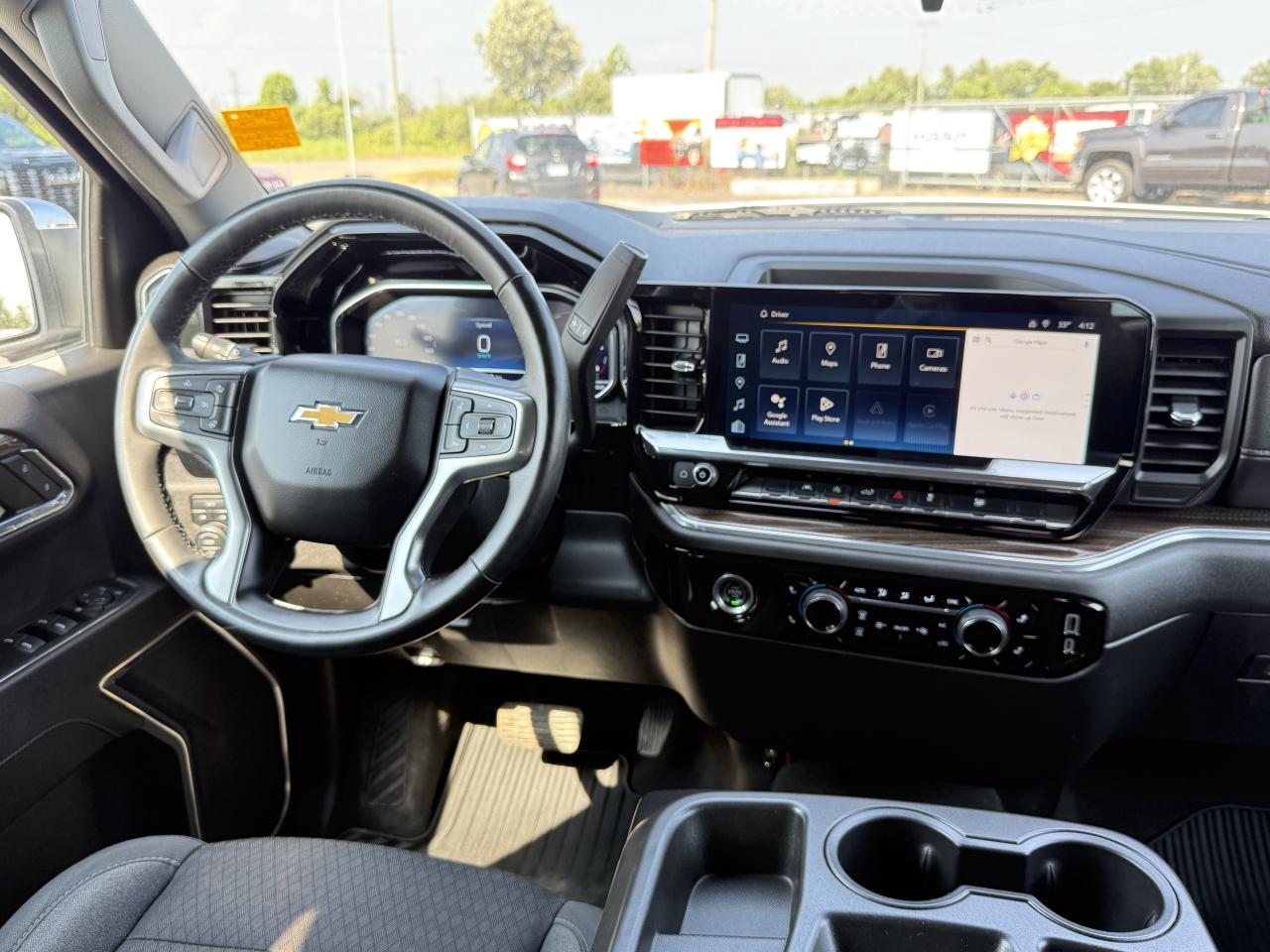 2023 Chevrolet Silverado 1500 LT CREW S/B Photo