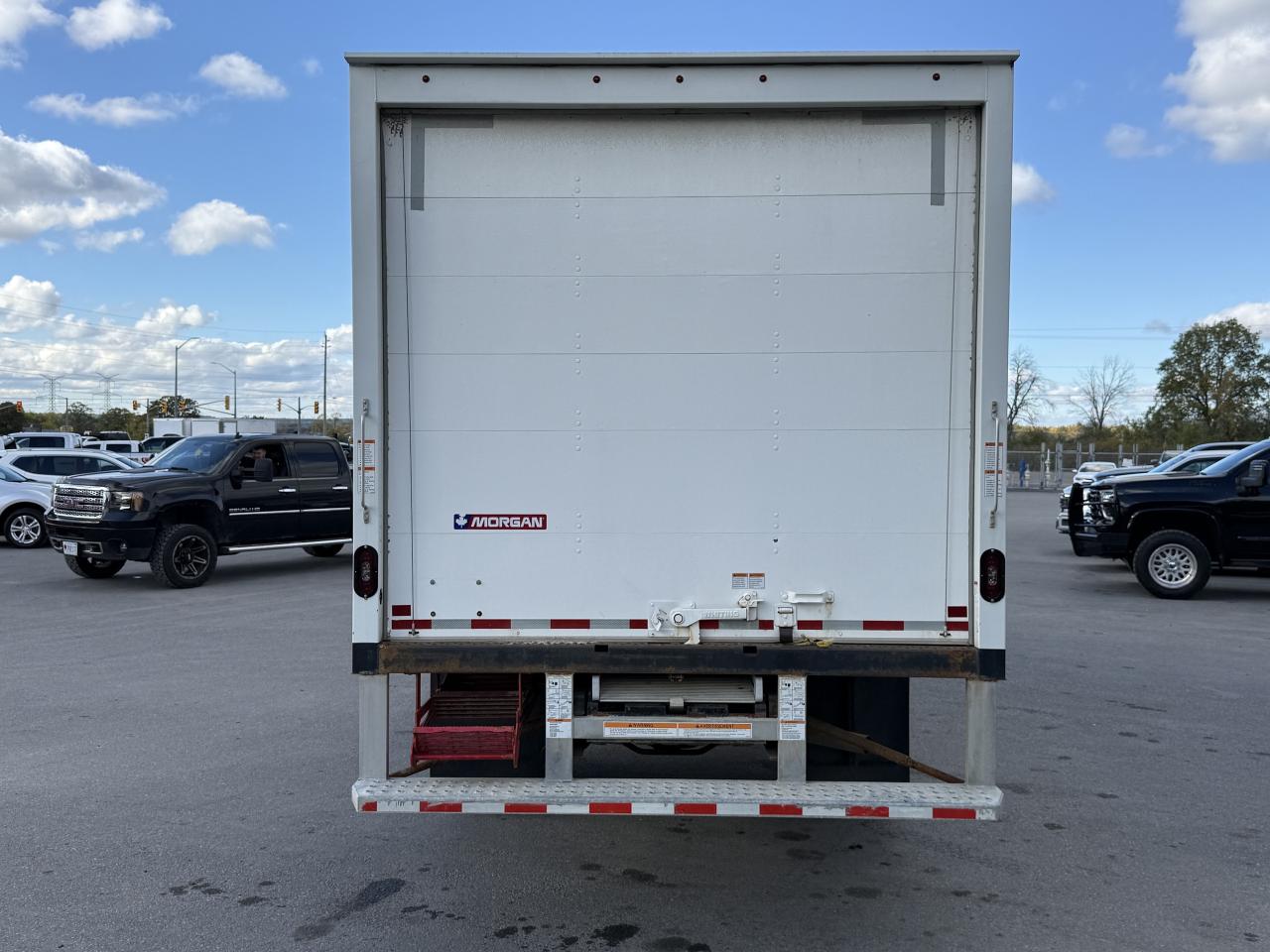 2022 Ford F-450 SUPER DUTY XL 2WD Reg Cab 145  WB 60  CA Photo