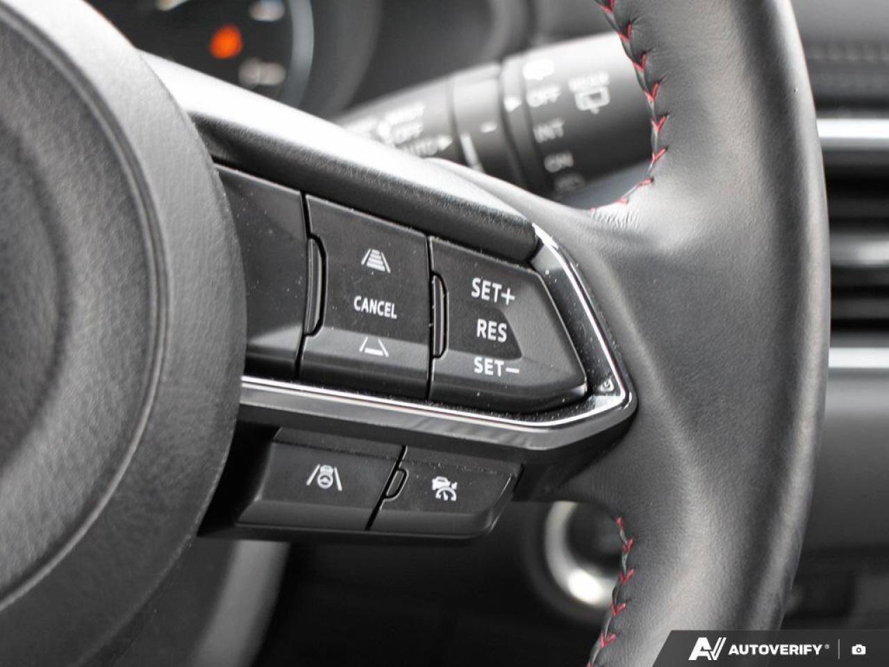 2023 Mazda CX-5 Sport DesignPOWER TAILGATE, SUNROOF, NAV, CARPLAY, Photo