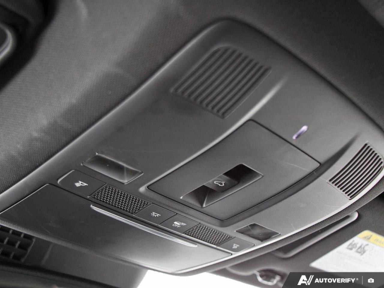 2023 Mazda CX-5 Sport DesignPOWER TAILGATE, SUNROOF, NAV, CARPLAY, Photo