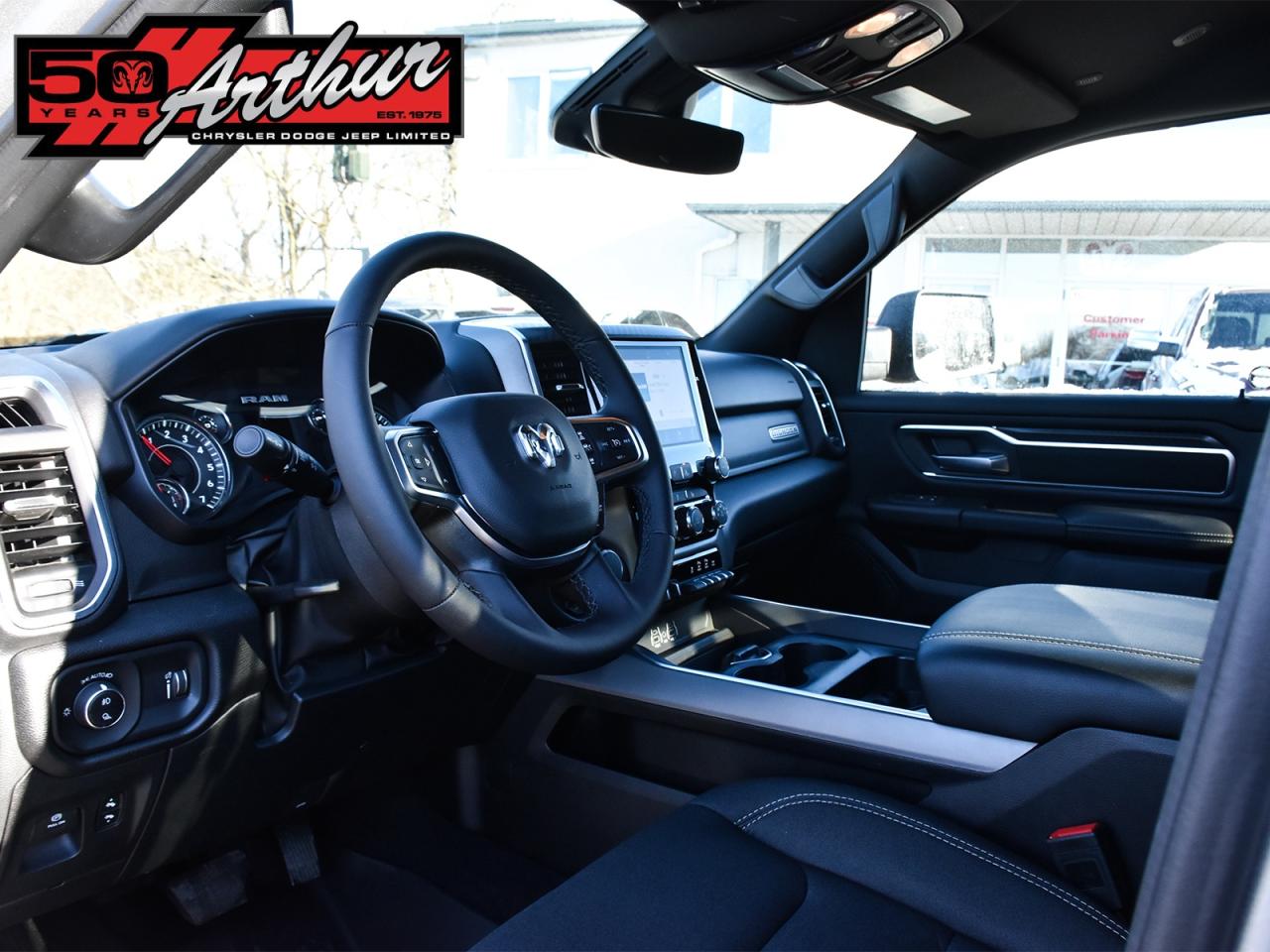 2025 RAM 1500 BIG HORN SPORT CREW CAB 4X4 Photo