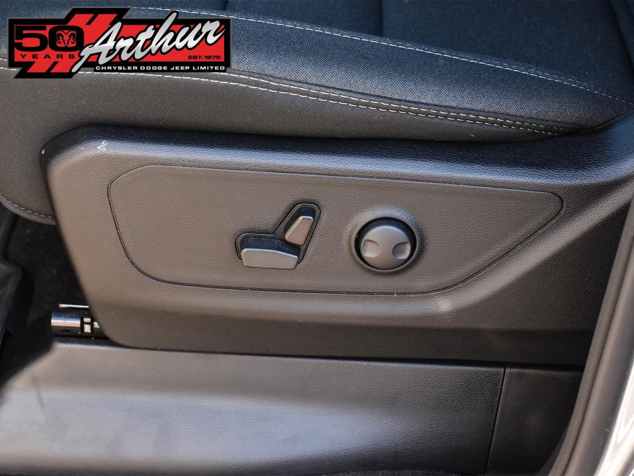 2025 RAM 1500 BIG HORN SPORT CREW CAB 4X4 Photo