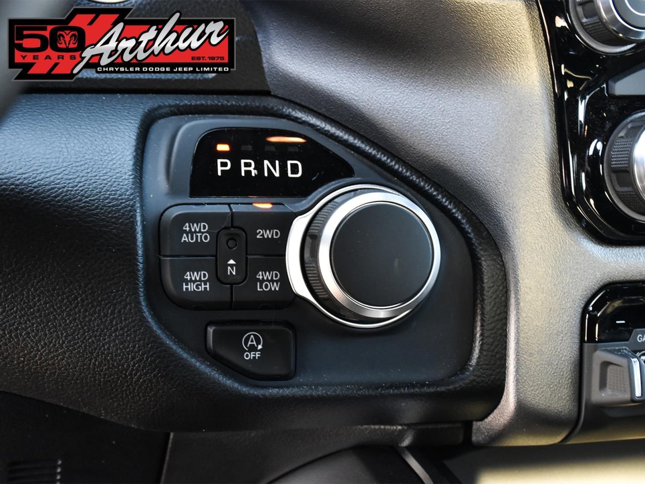 2025 RAM 1500 BIG HORN SPORT CREW CAB 4X4 Photo