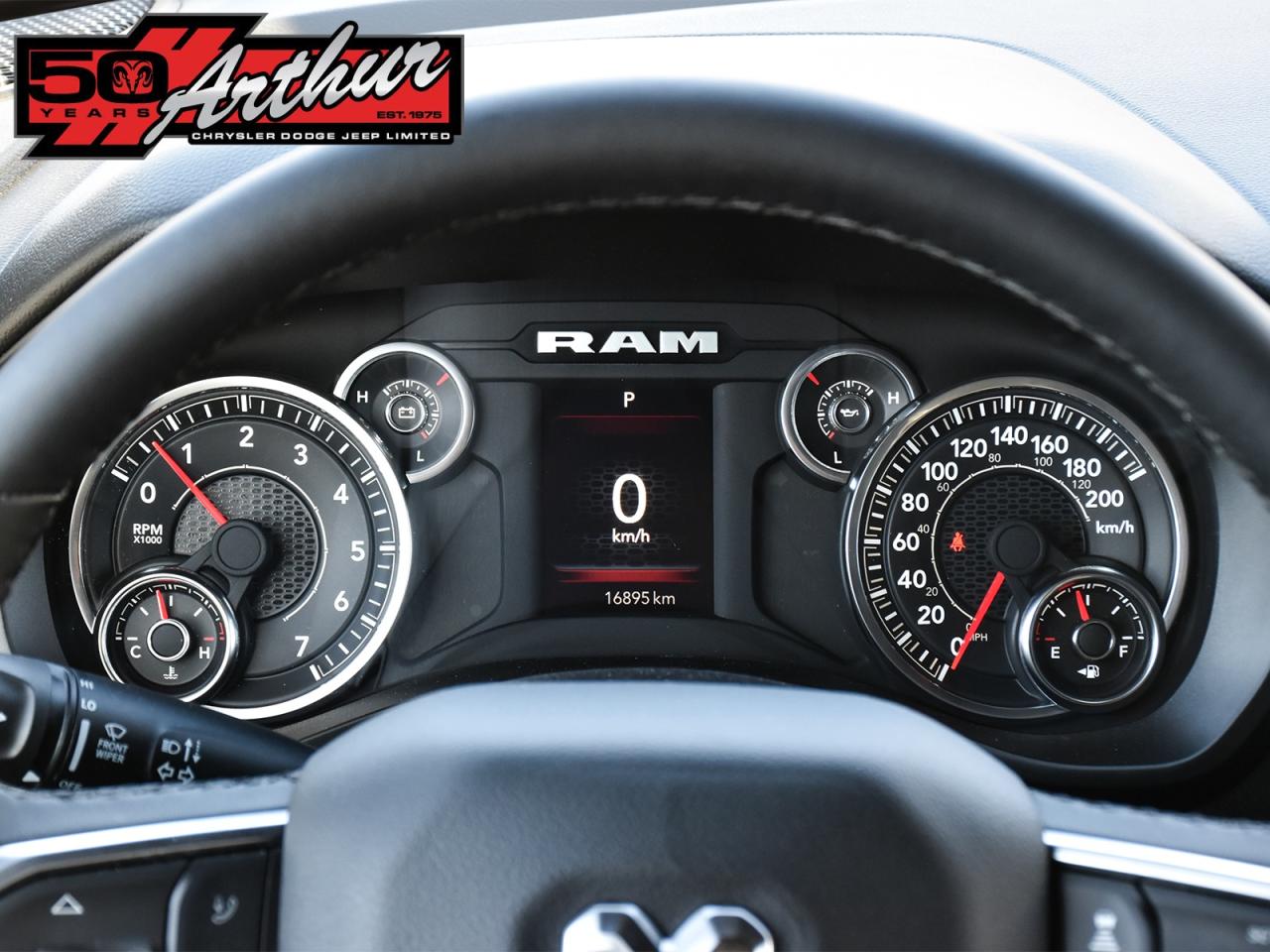 2025 RAM 1500 BIG HORN SPORT CREW CAB 4X4 Photo