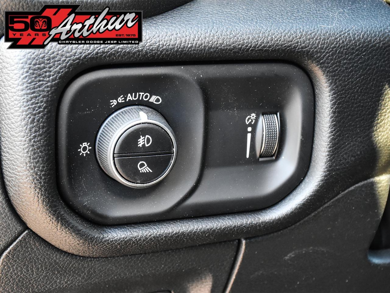 2025 RAM 1500 BIG HORN SPORT CREW CAB 4X4 Photo