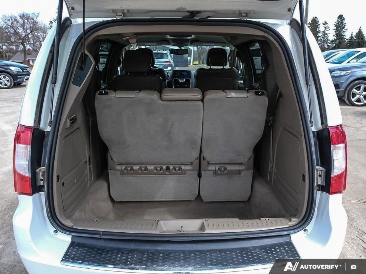 2016 Chrysler Town & Country LimitedCERTIFIED AS-TRADED, STOW 'N GO, BACKUP CAM Photo