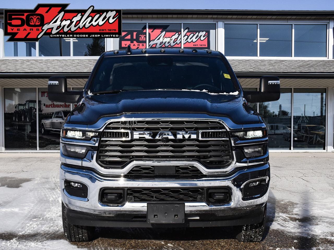 2025 RAM 2500 Big Horn Crew Cab 4x4 Photo