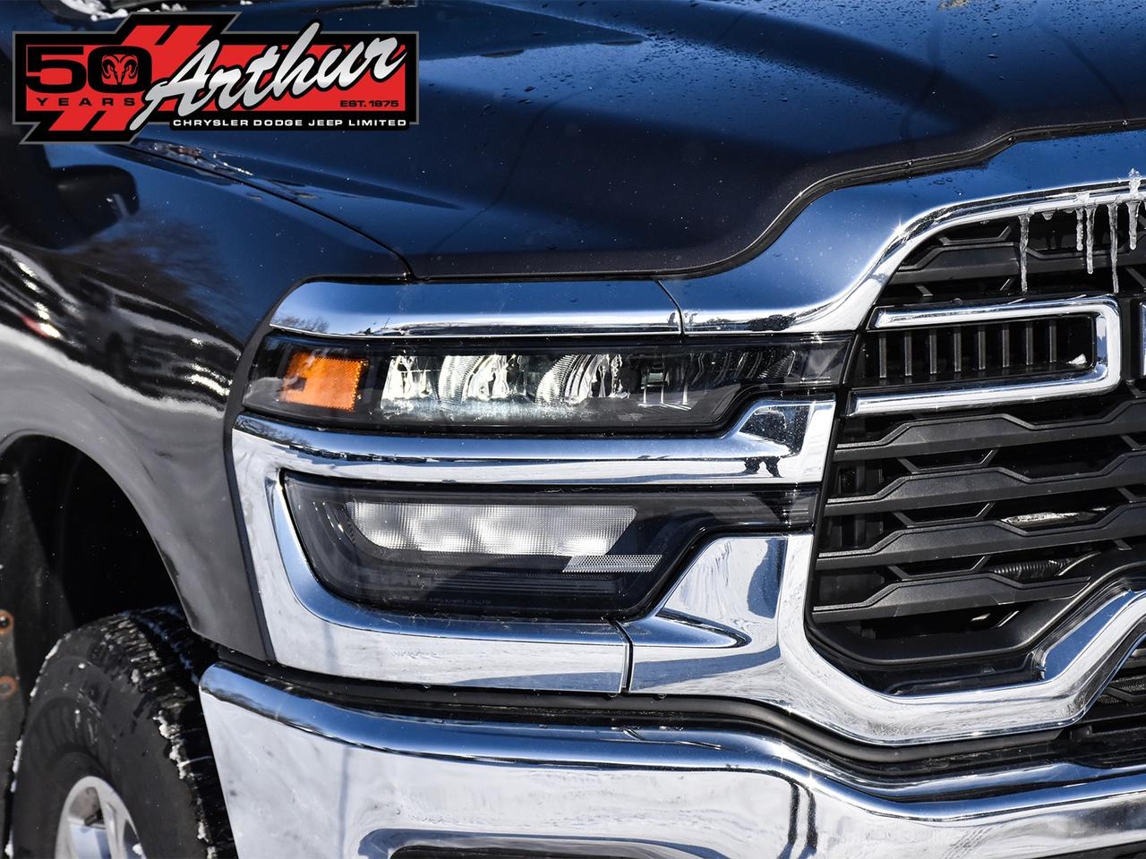 2025 RAM 2500 Big Horn Crew Cab 4x4 Photo