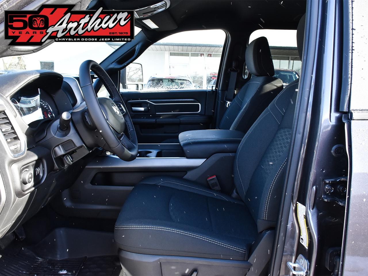 2025 RAM 2500 Big Horn Crew Cab 4x4 Photo