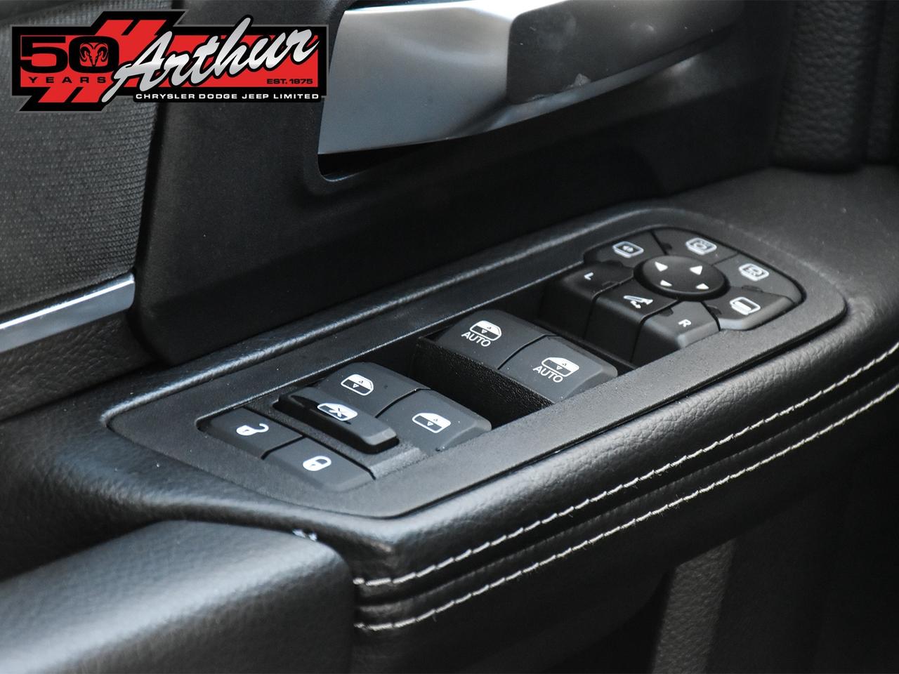 2025 RAM 2500 Big Horn Crew Cab 4x4 Photo