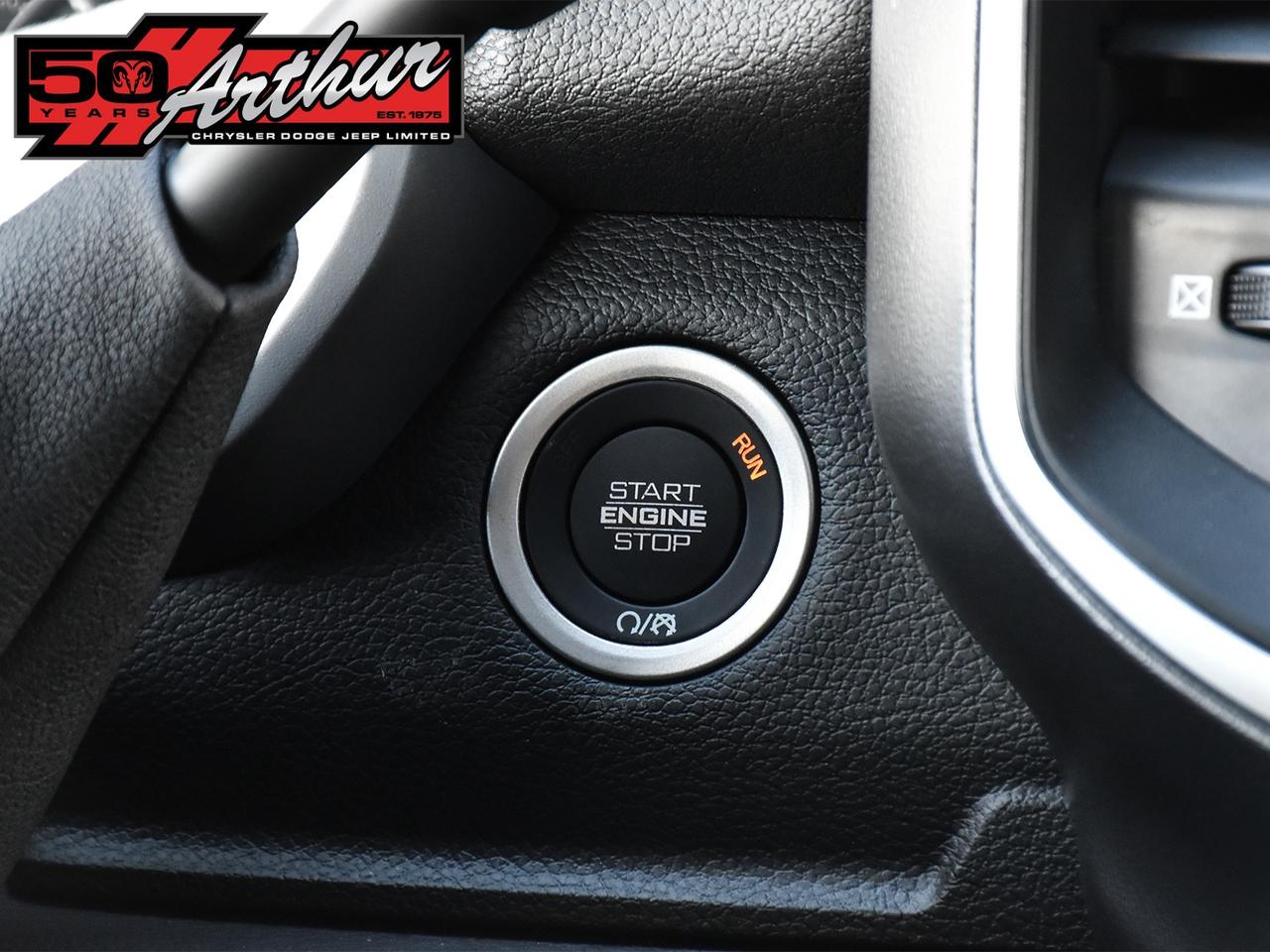 2025 RAM 2500 Big Horn Crew Cab 4x4 Photo