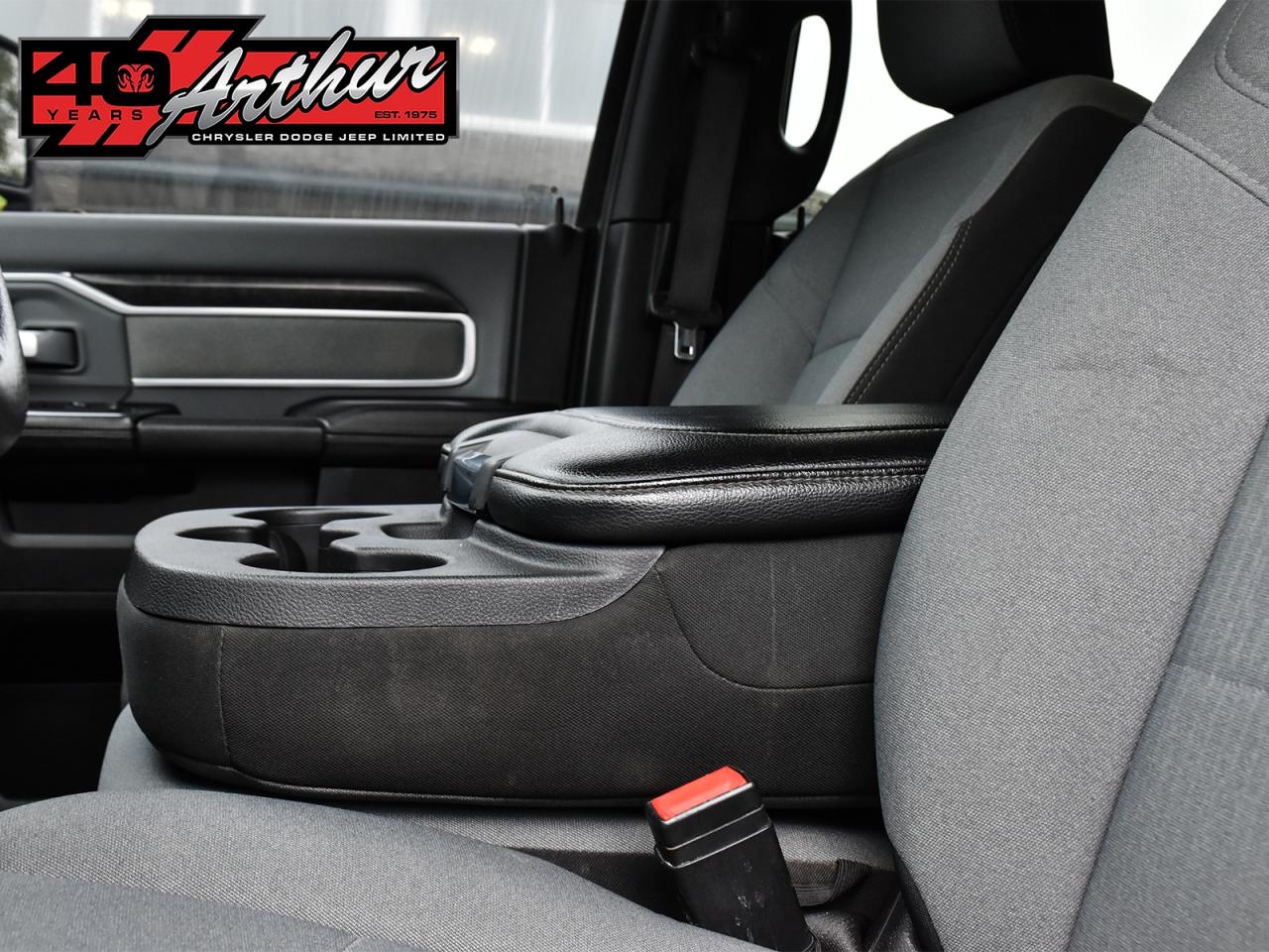 2023 RAM 3500 BIG HORN CREW CAB 4X4 - SRW Photo