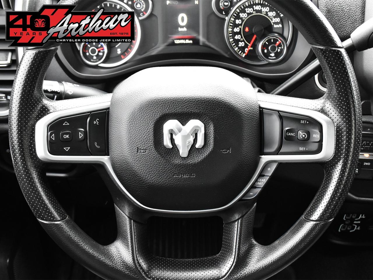 2023 RAM 3500 BIG HORN CREW CAB 4X4 - SRW Photo