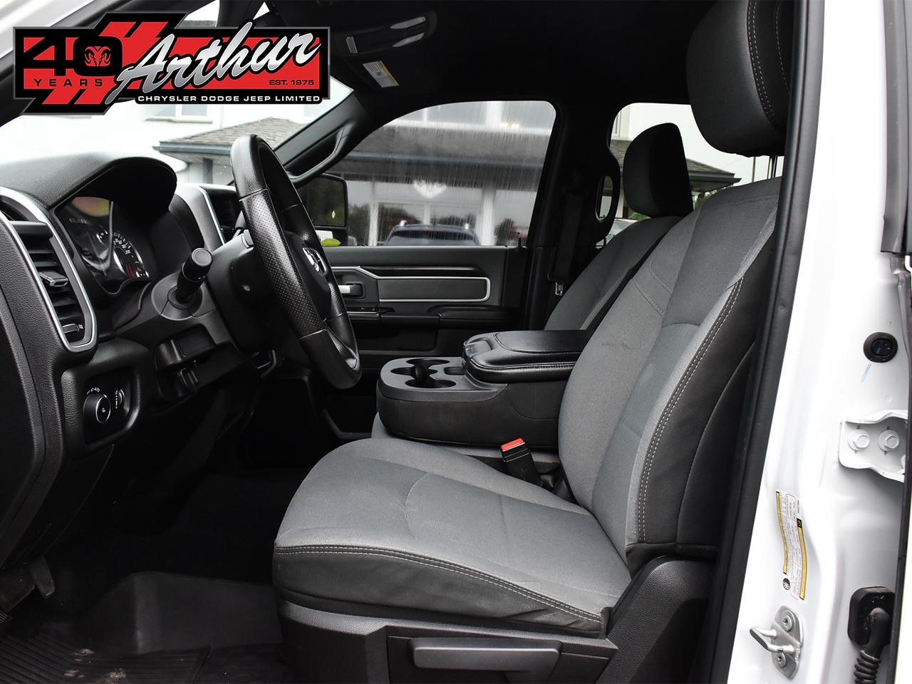 2023 RAM 3500 BIG HORN CREW CAB 4X4 - SRW Photo