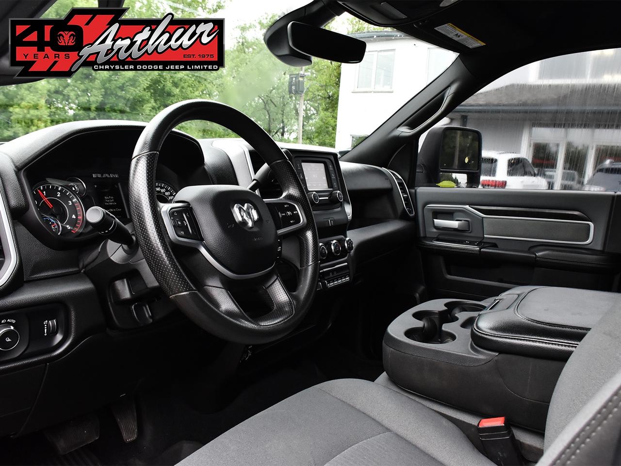 2023 RAM 3500 BIG HORN CREW CAB 4X4 - SRW Photo