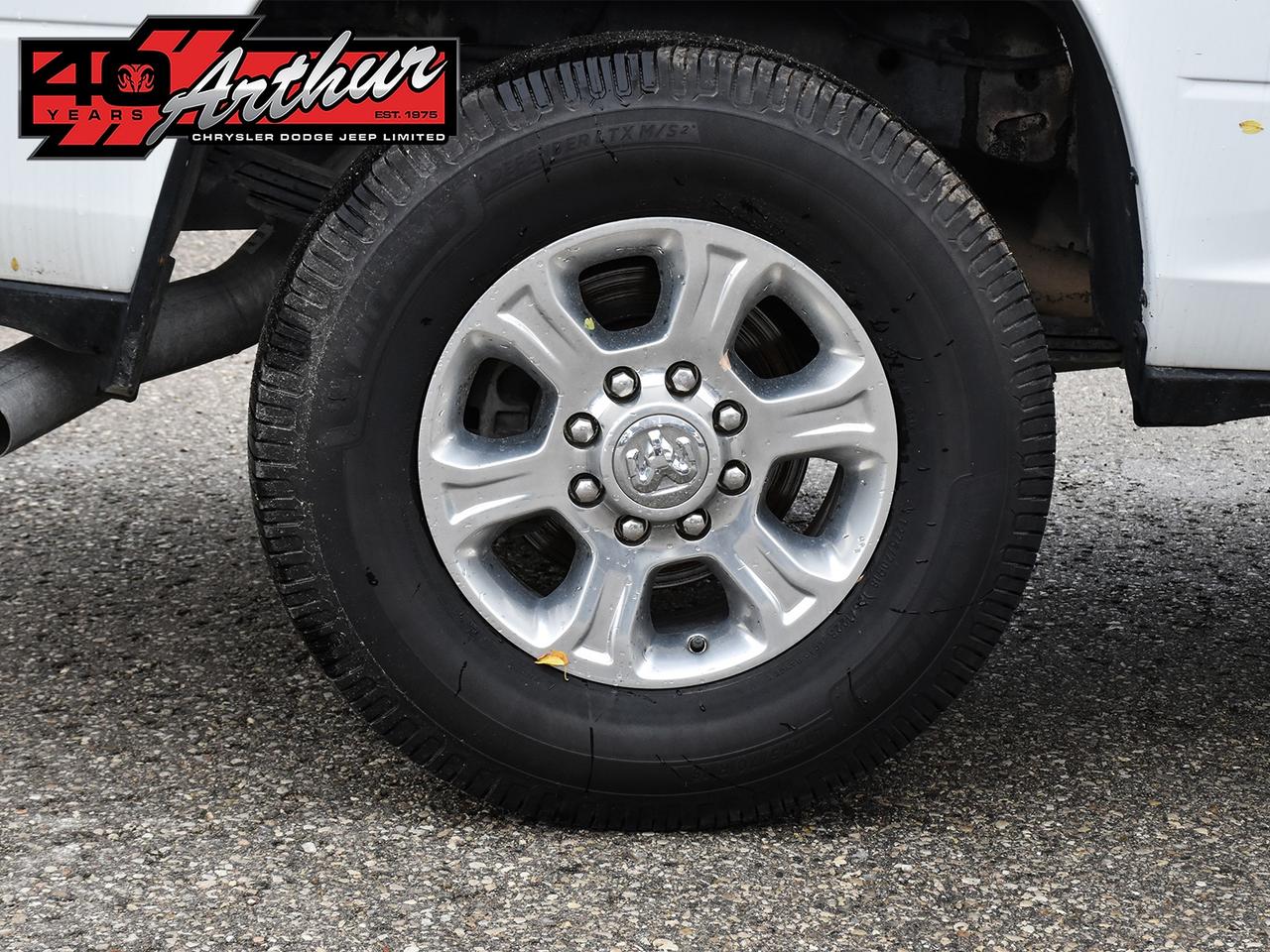 2023 RAM 3500 BIG HORN CREW CAB 4X4 - SRW Photo