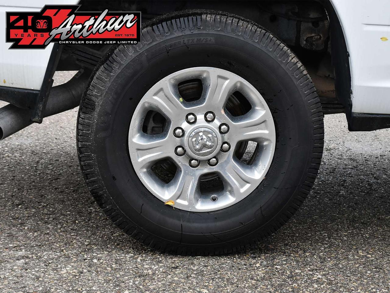 2023 RAM 3500 BIG HORN CREW CAB 4X4 - SRW Photo