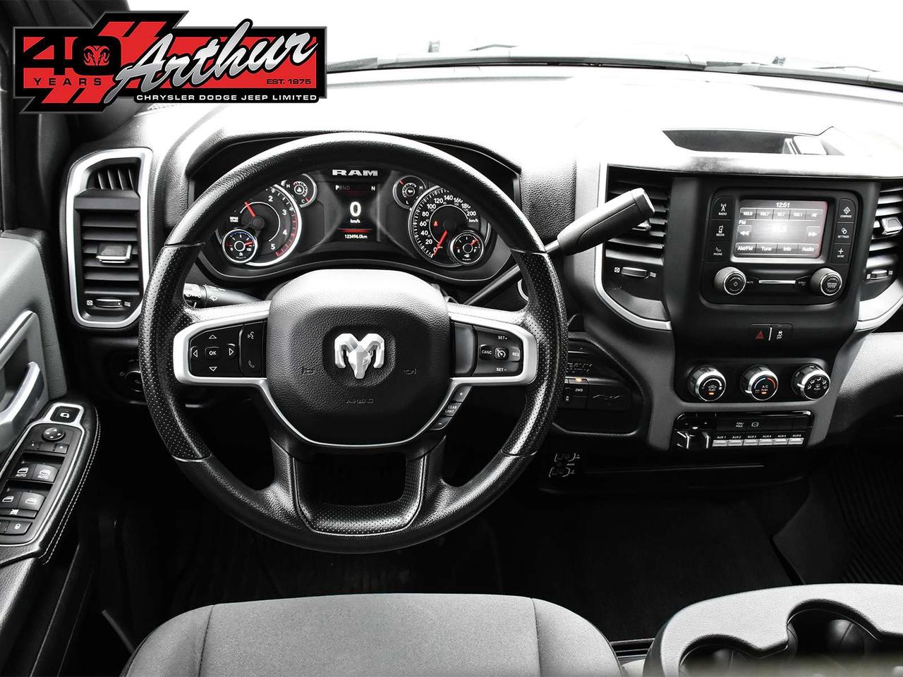 2023 RAM 3500 BIG HORN CREW CAB 4X4 - SRW Photo