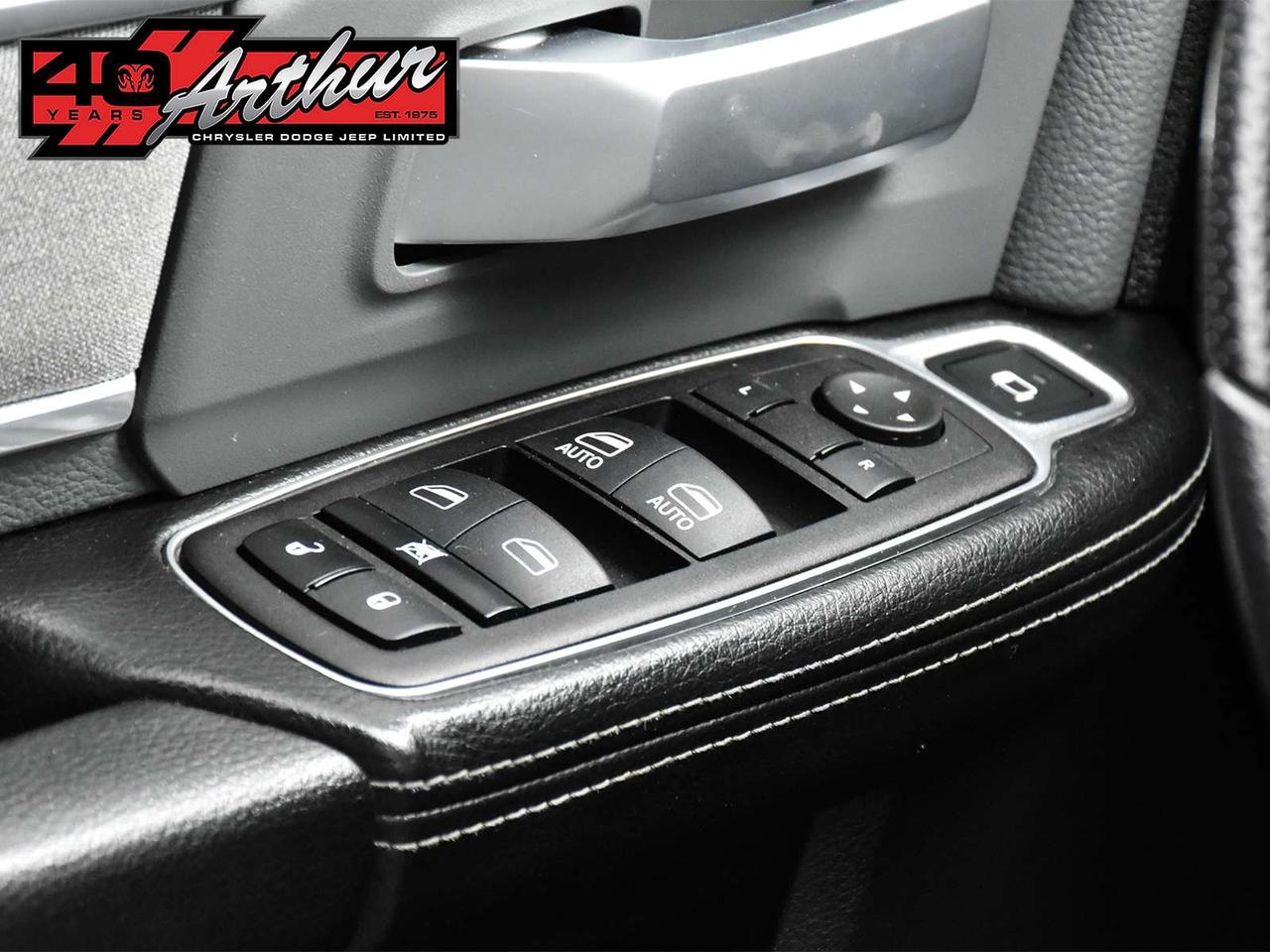 2023 RAM 3500 BIG HORN CREW CAB 4X4 - SRW Photo