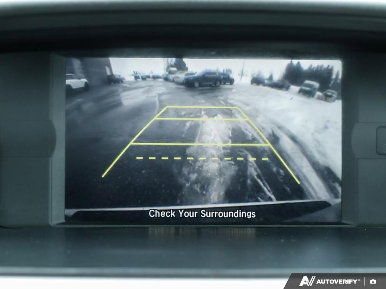 2015 Honda Odyssey SEAS-TRADED, BACKUP CAM, BLUETOOTH, TRI-ZONE CLIMA Photo