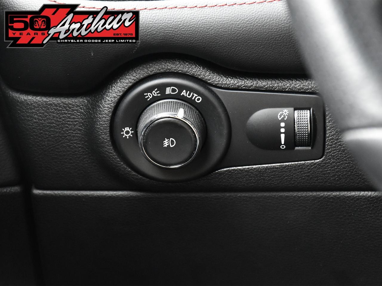 2023 Dodge Durango GT LEATHER AWD NAV Photo