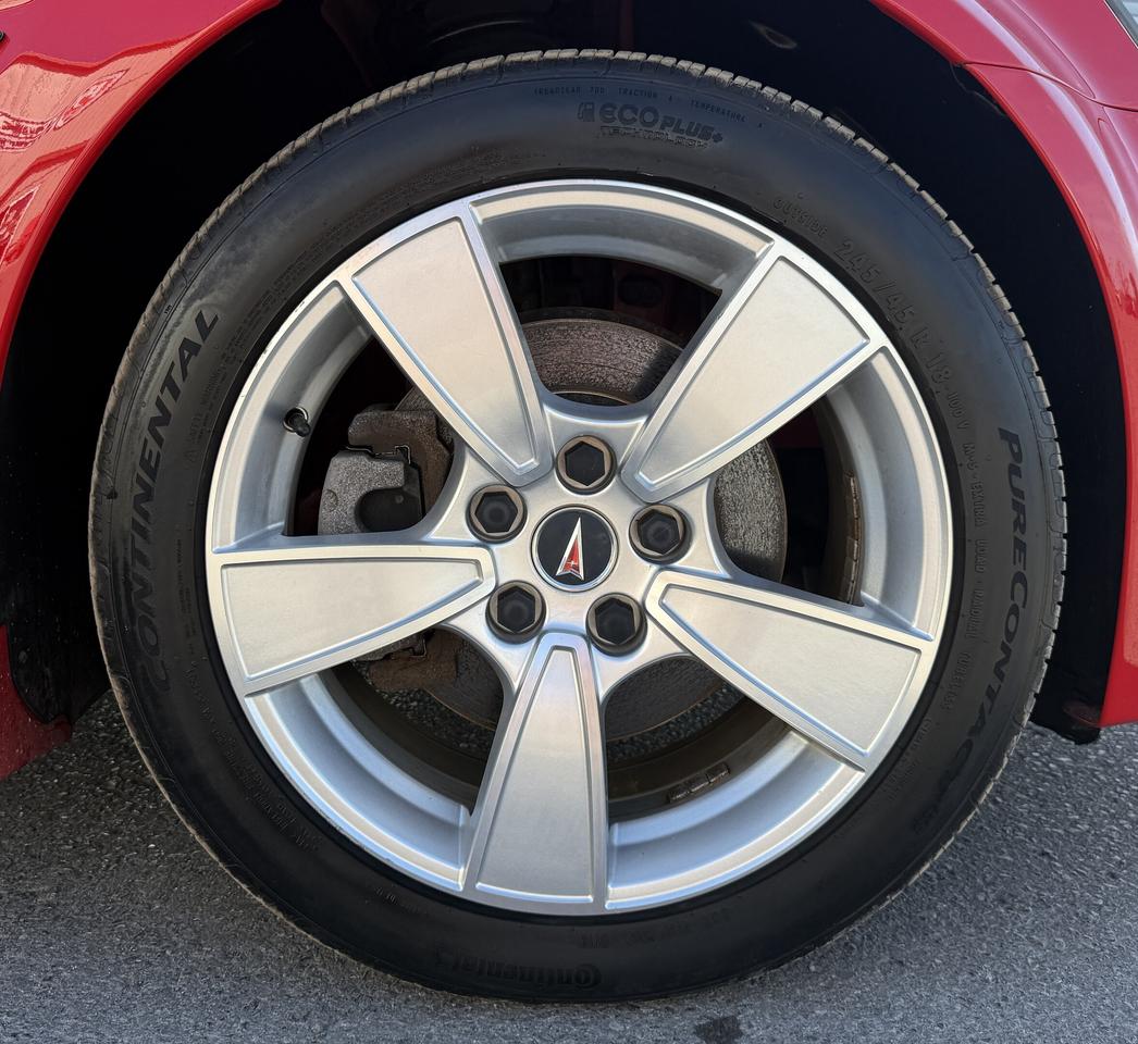 2009 Pontiac G8 GT Photo