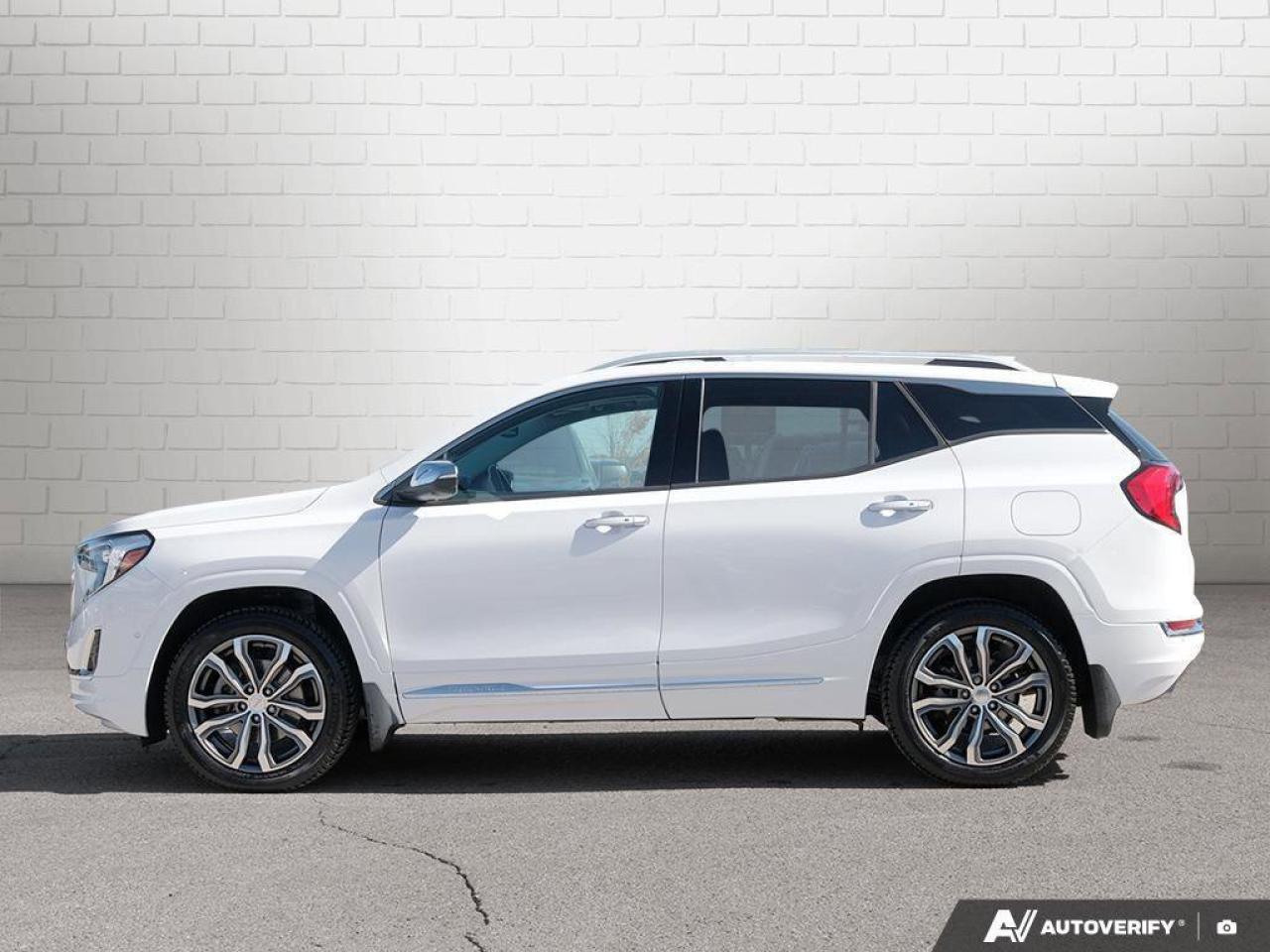 2019 GMC Terrain DenaliDENALI, 2.0T, NAV, ROOF, HTD/COOL, LOADED! Photo