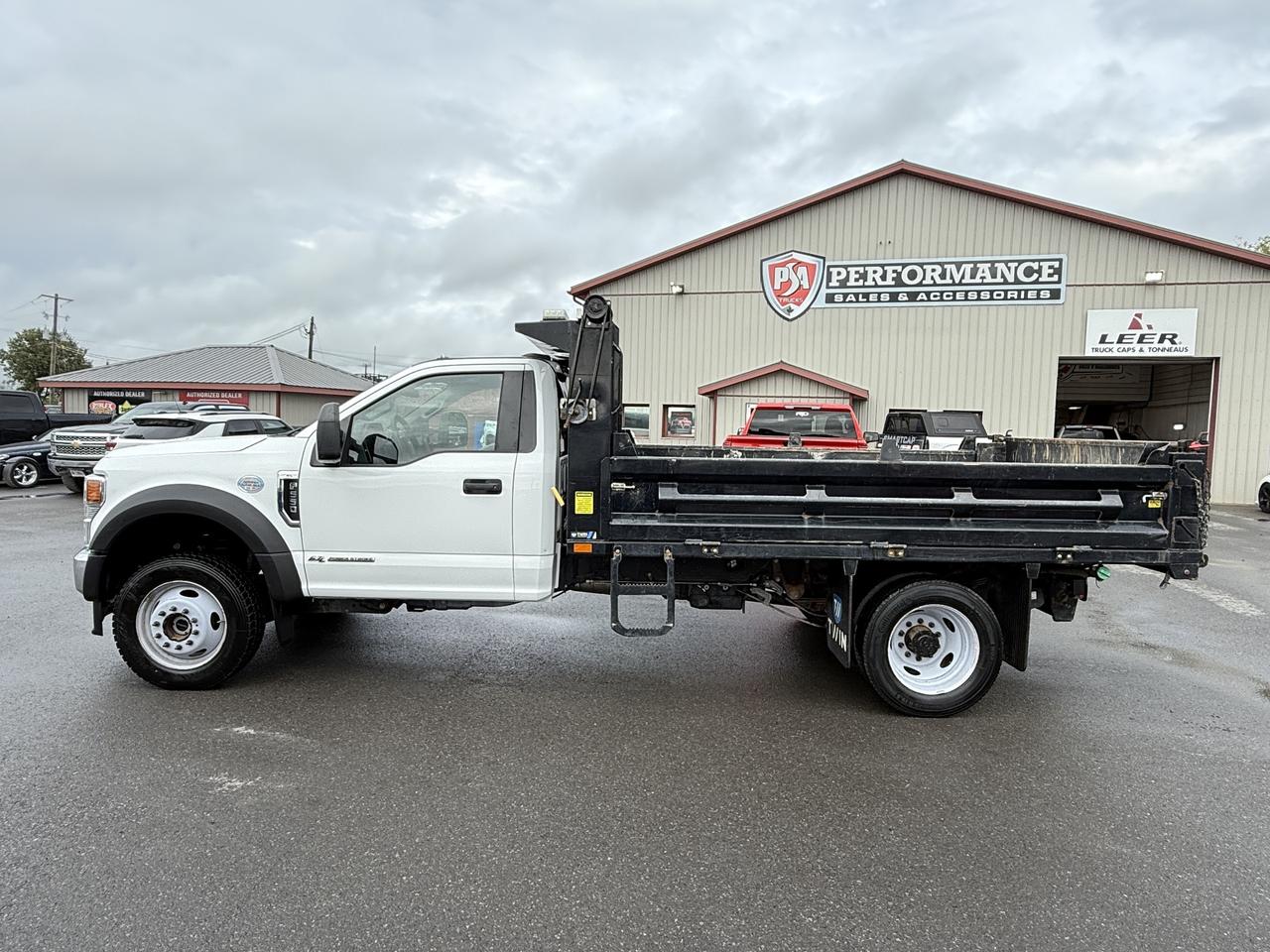 2022 Ford F-550 XL 4WD Reg Cab Dump Truck 4X4 DIESEL Photo3