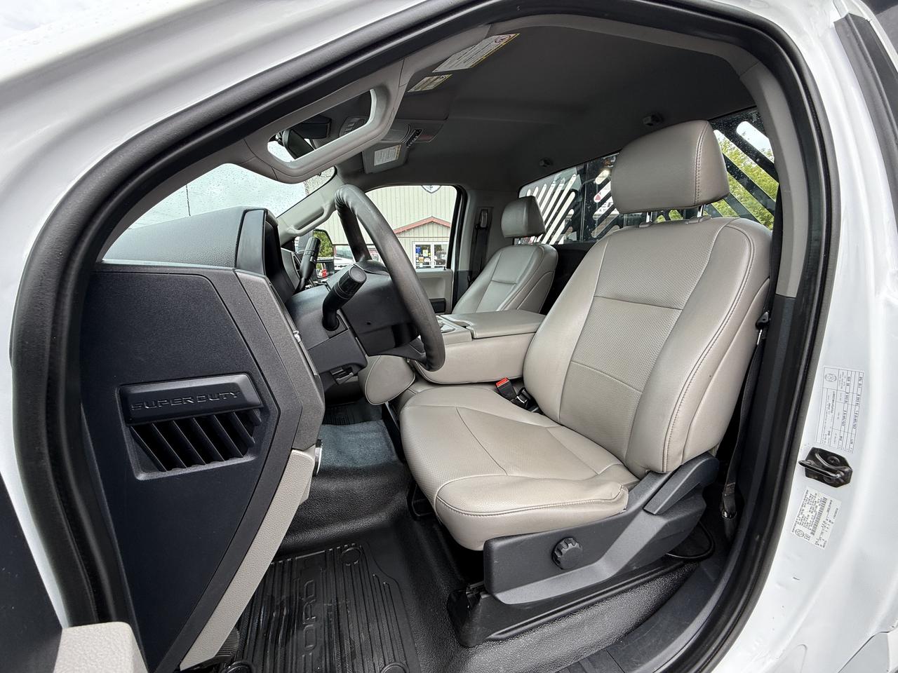 2022 Ford F-550 XL 4WD Reg Cab Dump Truck 4X4 DIESEL Photo