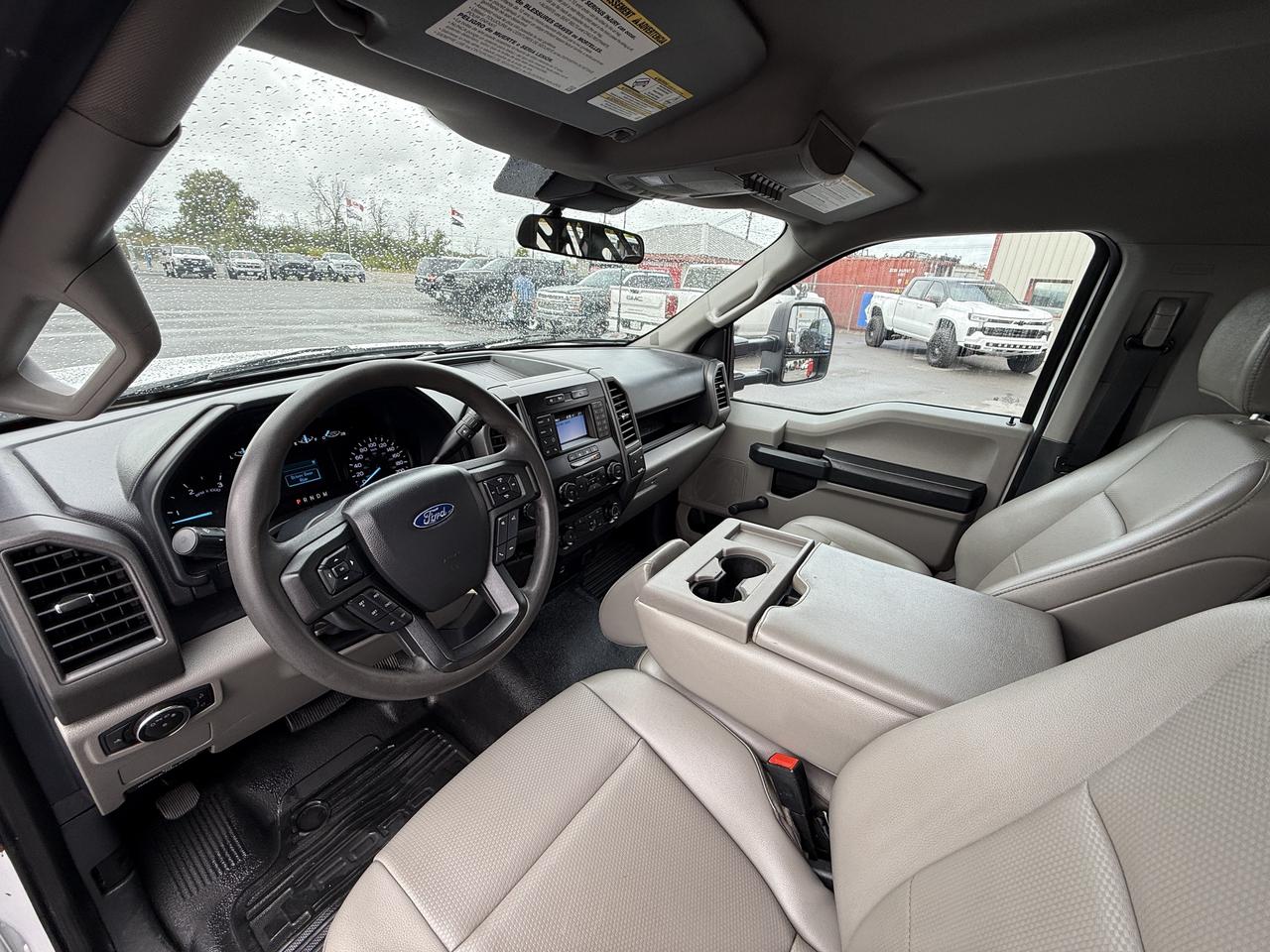 2022 Ford F-550 XL 4WD Reg Cab Dump Truck 4X4 DIESEL Photo