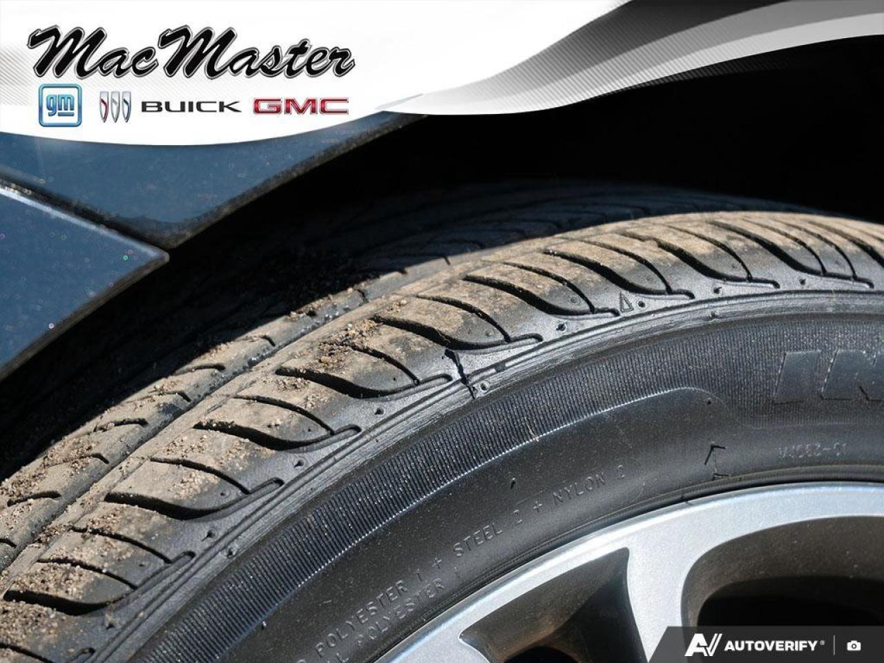 2016 Hyundai Elantra SportGLS, 2.0L, MANUAL, HEATED CLOTH, ROOF, CERTIF Photo