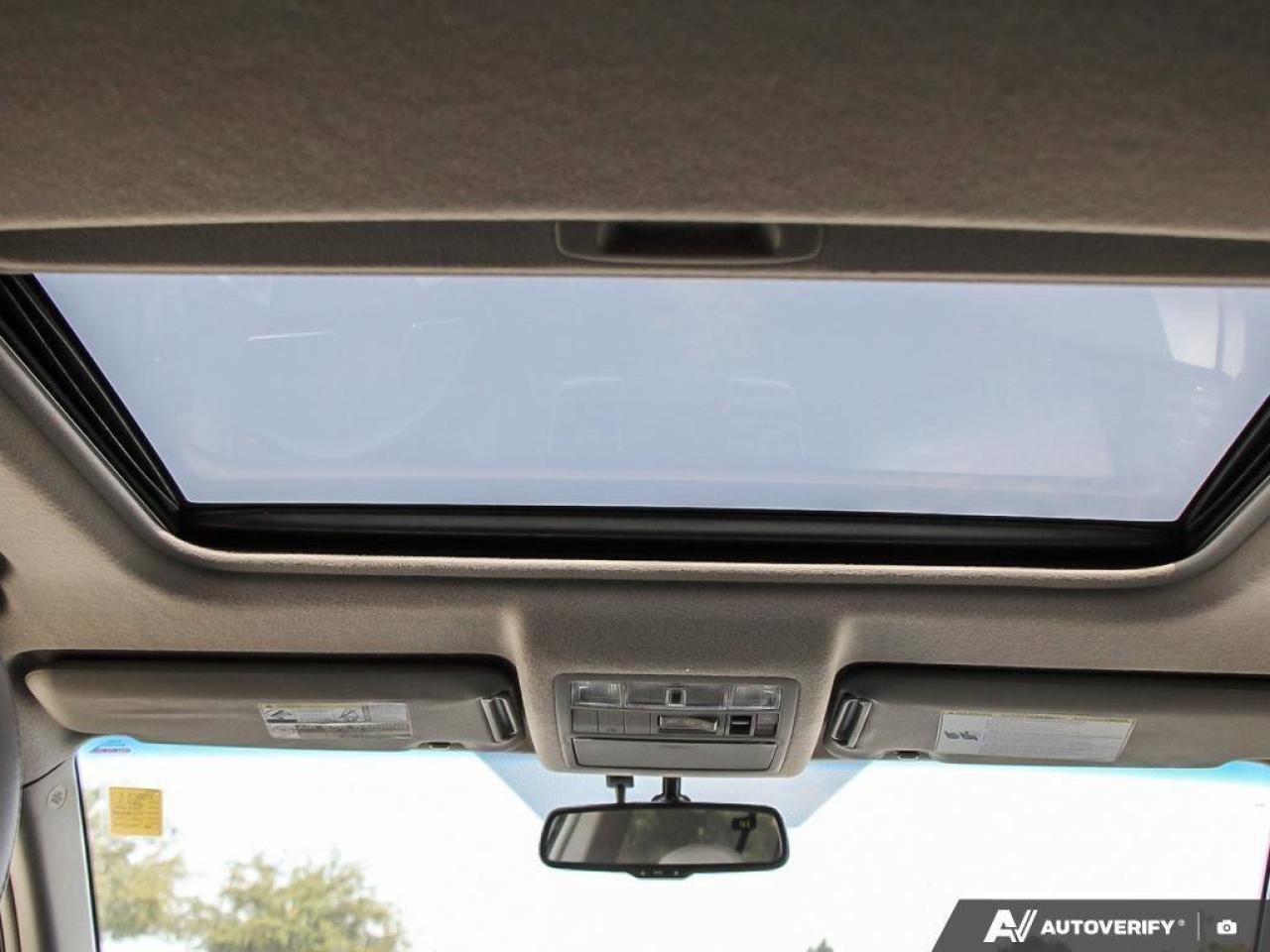 2013 Toyota Highlander LimitedAS-TRADED, ACCIDENT-FREE, NAV, JBL AUDIO, L Photo