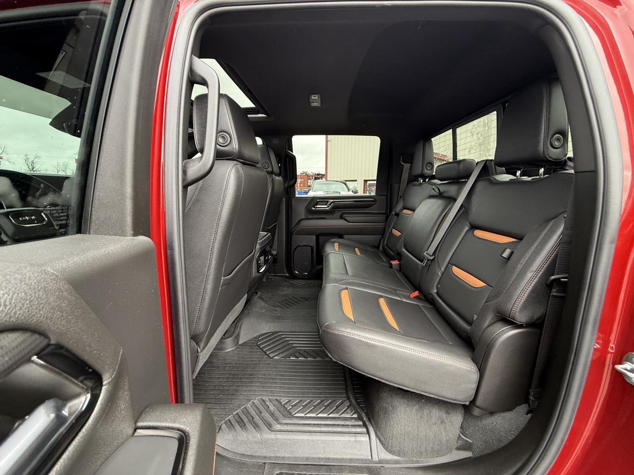 2024 GMC SIERRA 2500HD AT4 LIFT/WHEEL/TIRE PKG!! Photo