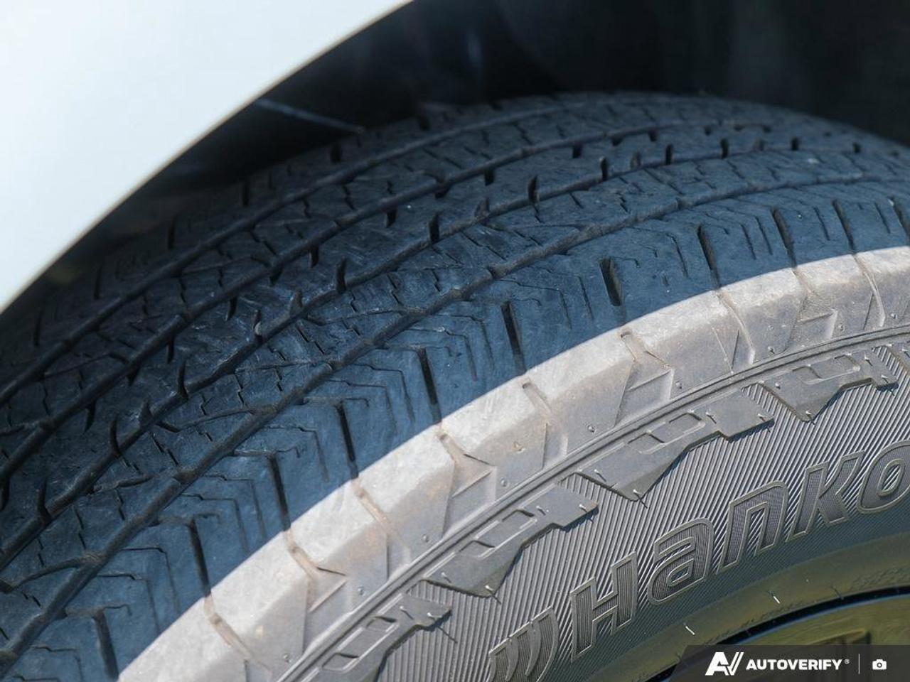 2024 Ford F-150 LARIATLARIAT BLACK, CREW, 4X4, ECOBOOST, NAV, HTD/ Photo