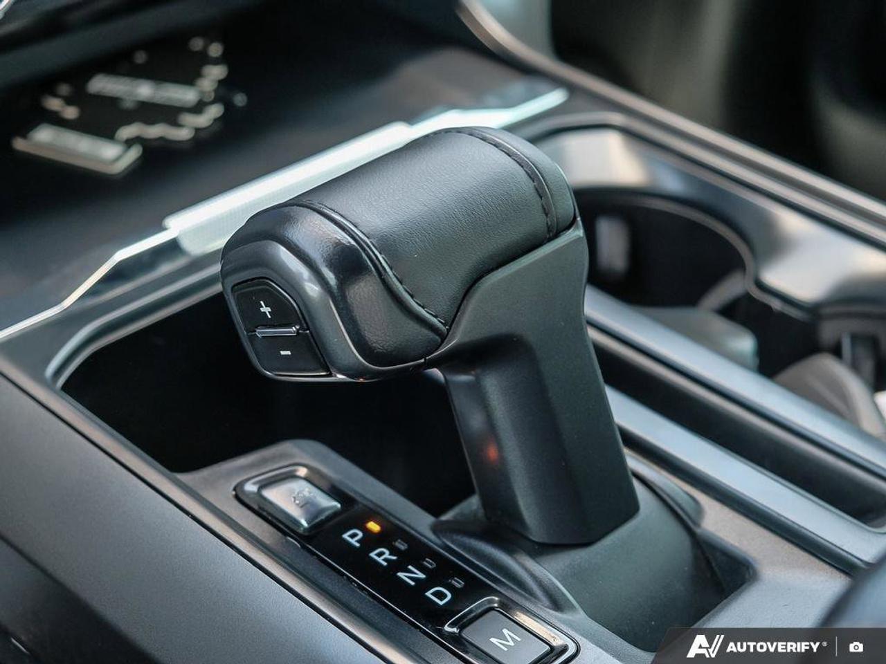 2024 Ford F-150 LARIATLARIAT BLACK, CREW, 4X4, ECOBOOST, NAV, HTD/ Photo