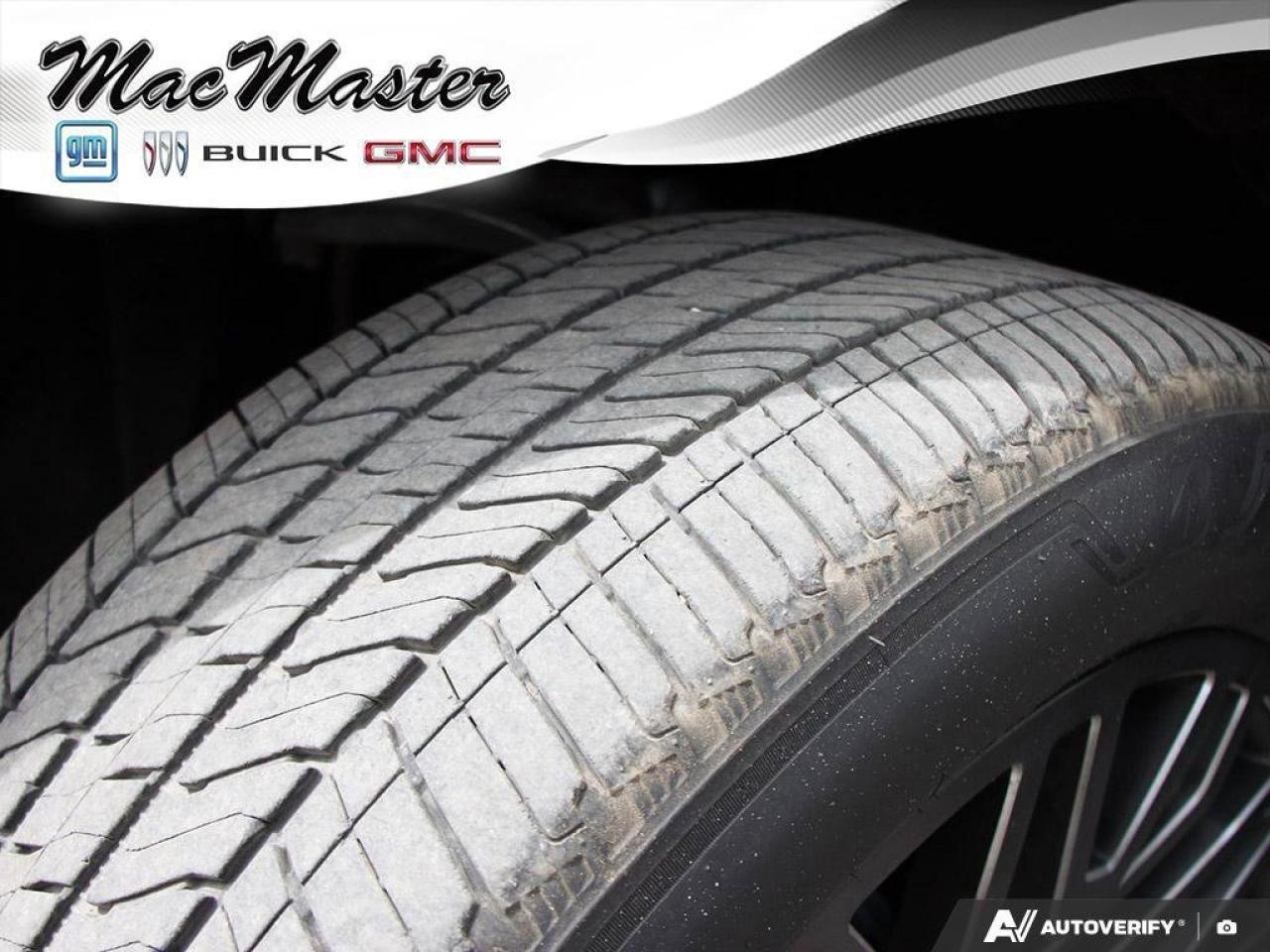 2023 GMC Yukon XL DenaliDENALI, 6.2L, ROOF, RR ENTERTAINMENT, 1-OWNE Photo