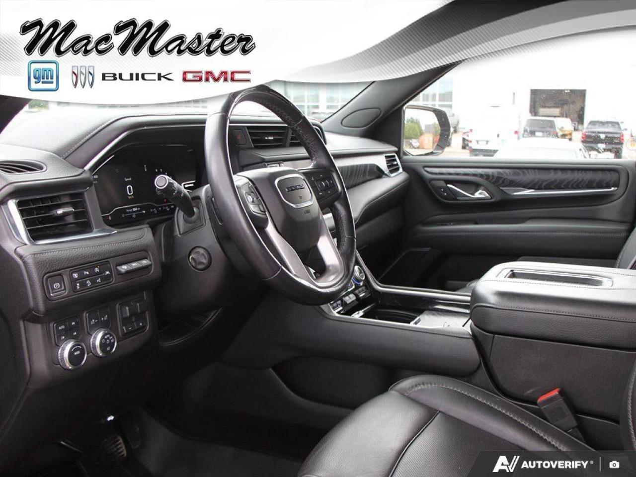 2023 GMC Yukon XL DenaliDENALI, 6.2L, ROOF, RR ENTERTAINMENT, 1-OWNE Photo