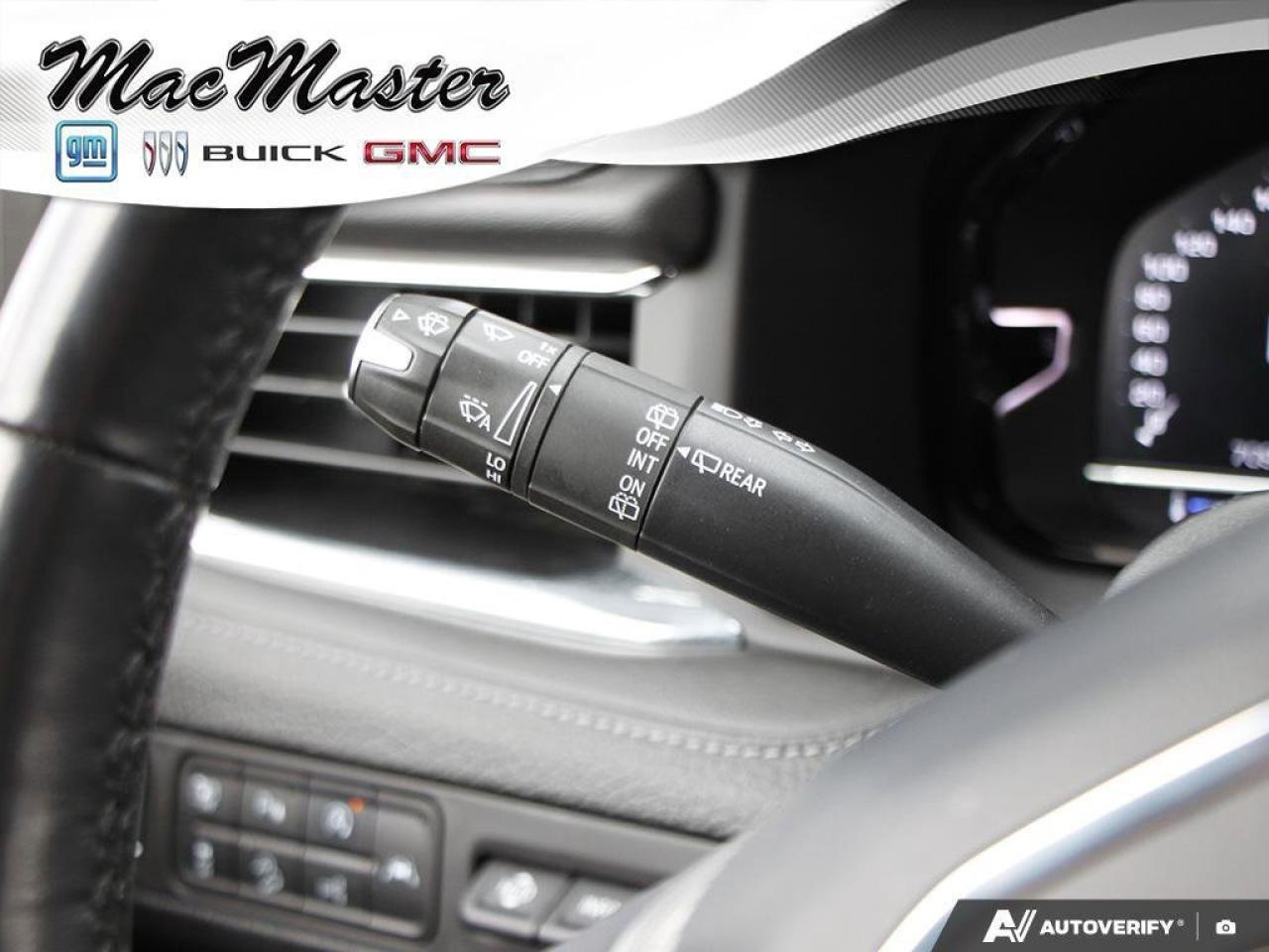 2023 GMC Yukon XL DenaliDENALI, 6.2L, ROOF, RR ENTERTAINMENT, 1-OWNE Photo