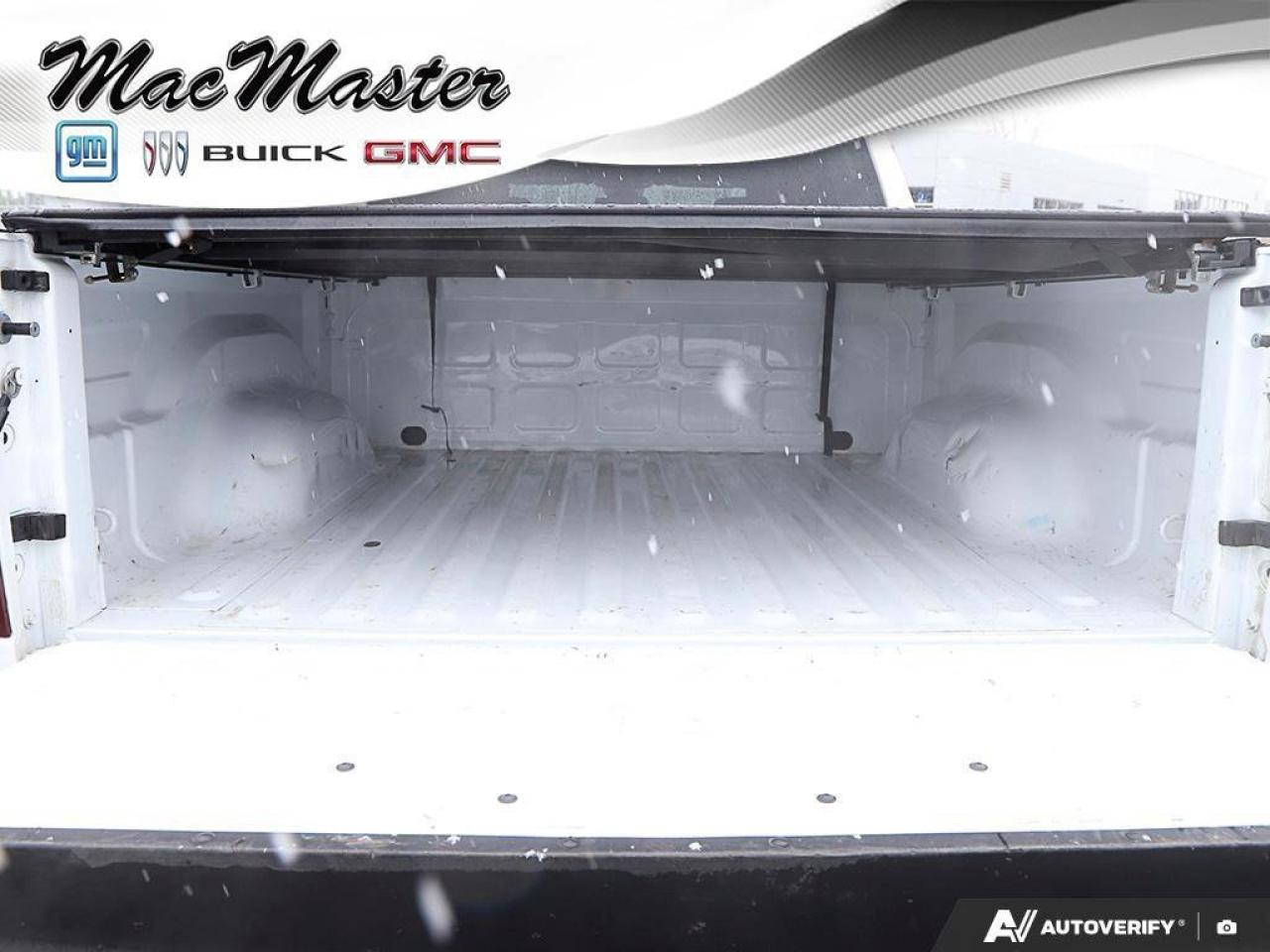 2022 RAM 1500 Classic ExpressBLACK EXPRESS, NIGHT, CREW, 4X4, HEMI, SUB Photo